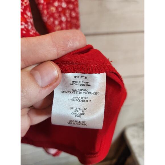 City Studio Women's Red Ditzy Floral V-Neck‎ Long Sleeve Dress Size M - Picture 4 of 6